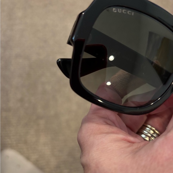 Gucci Sunglasses Style GG0036S Black w Gold GG Logo - LIKE NEW! - Picture 9 of 15
